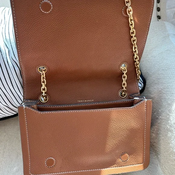 Tory Burch shoulder bag LIKE NEW - Picture 4 of 6